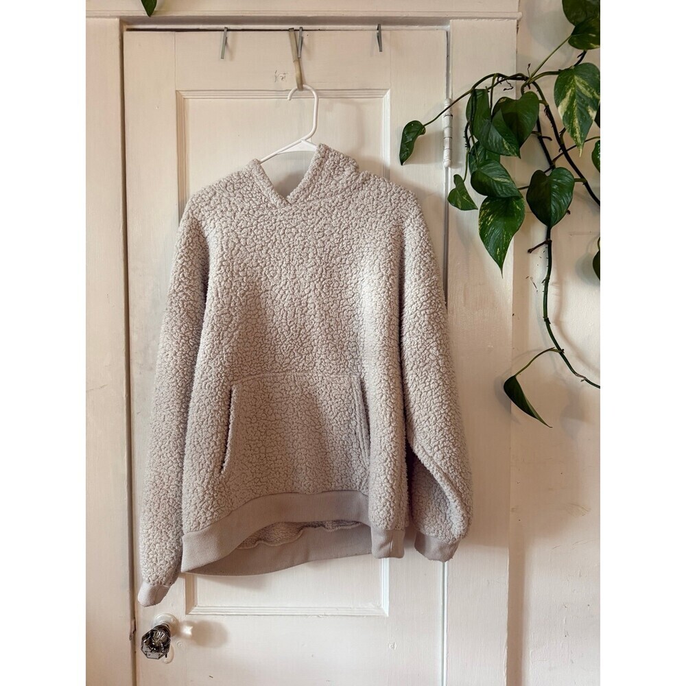 American Eagle women’s size large Sherpa hoodie sweater